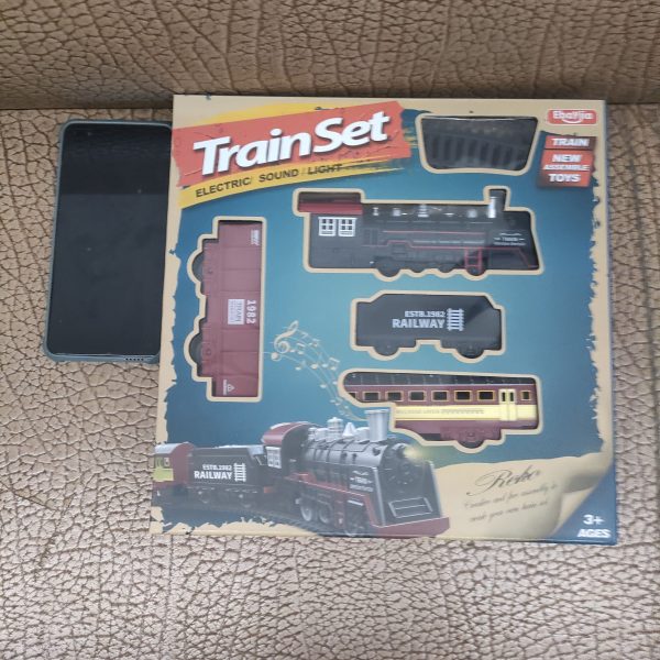 Vintage Electric Train Track Set for Kids – Classic Steam Locomotive with Lights & Sounds – Red & Black ABS Resin Railway Toy for Imaginative Play - Image 6