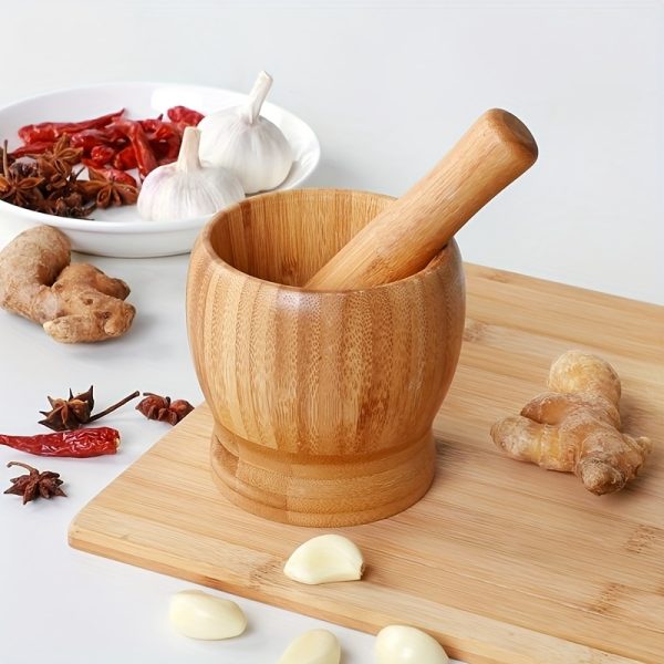 Premium Wooden Garlic Mincer & Pepper Grinder – Hand-Cranked Spice Mill for Herbs, Seeds, Avocado Sauce & Pills – Ergonomic, No Electricity Needed - Image 8